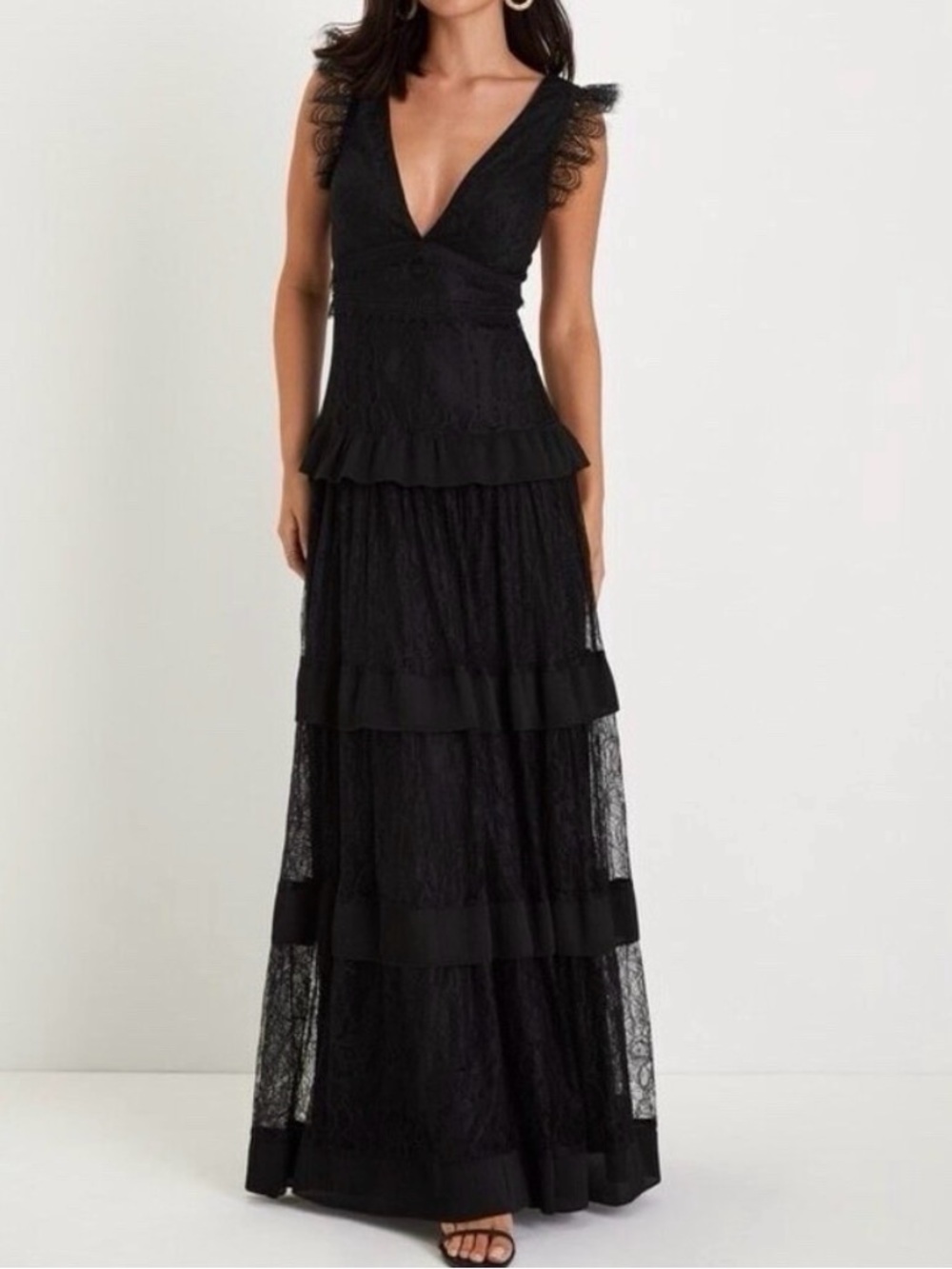 NWT Lulus Black Lace Tiered V-Neck Maxi Dress